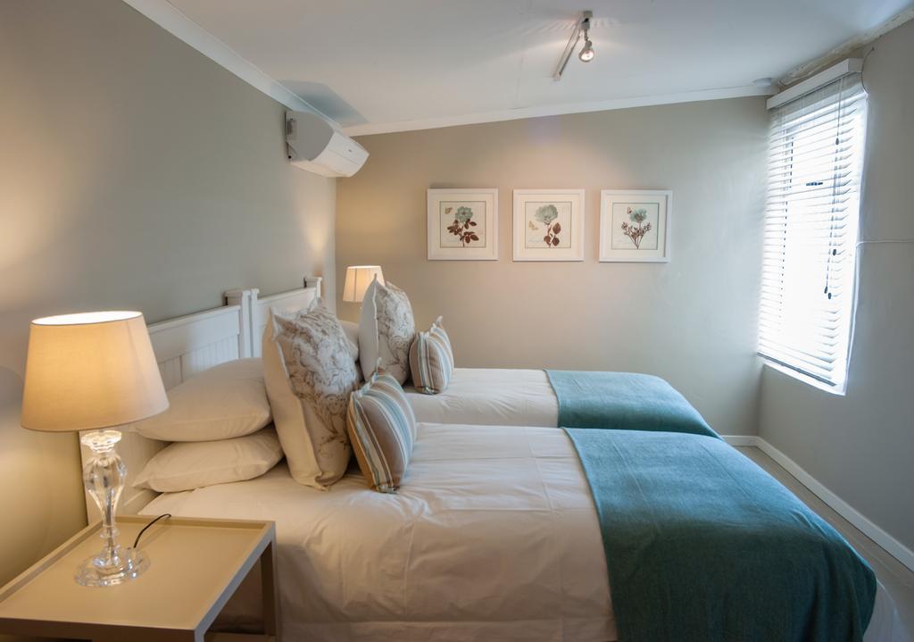 Sneezewood Farm Bed&Breakfast And Self-Catering Cottage Данди Номер фото