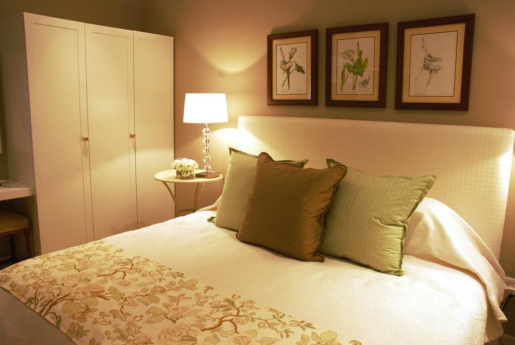 Sneezewood Farm Bed&Breakfast And Self-Catering Cottage Данди Номер фото